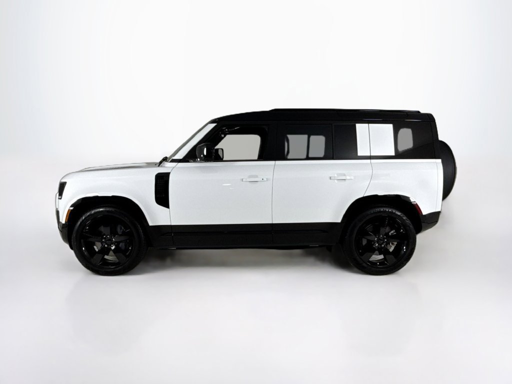 Used 2026 Land Rover Defender 110 X-Dynamic SE AWD/4WD image 2
