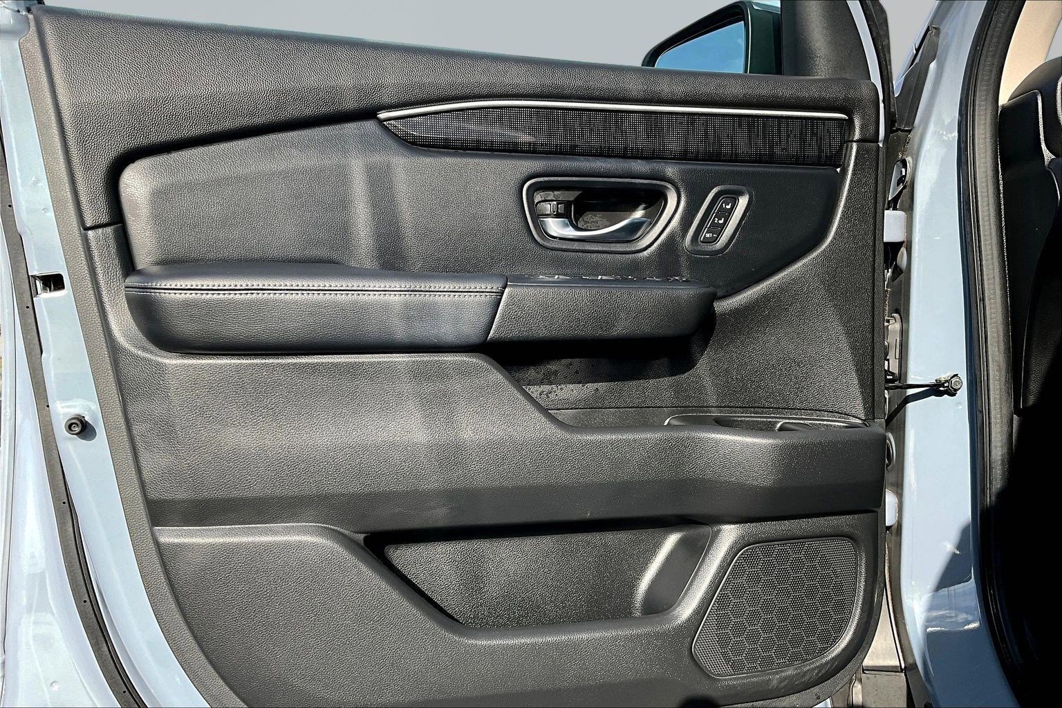 Used 2023 Honda Pilot Elite image 19