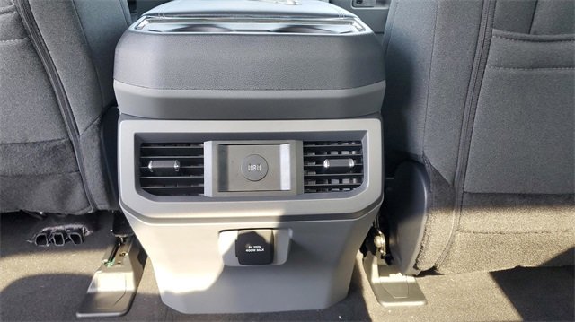 New 2026 Ford F250 4x4 Crew Cab Super Duty image 43