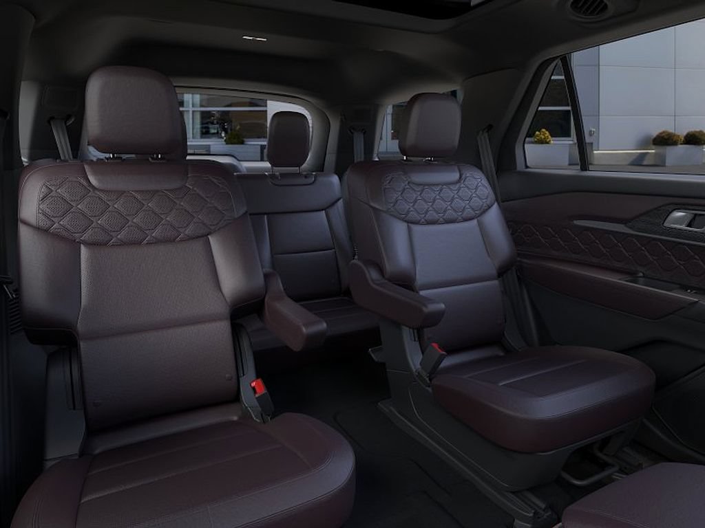 New 2026 Ford Explorer Platinum w/ LUX Leather Package AWD/4WD image 11