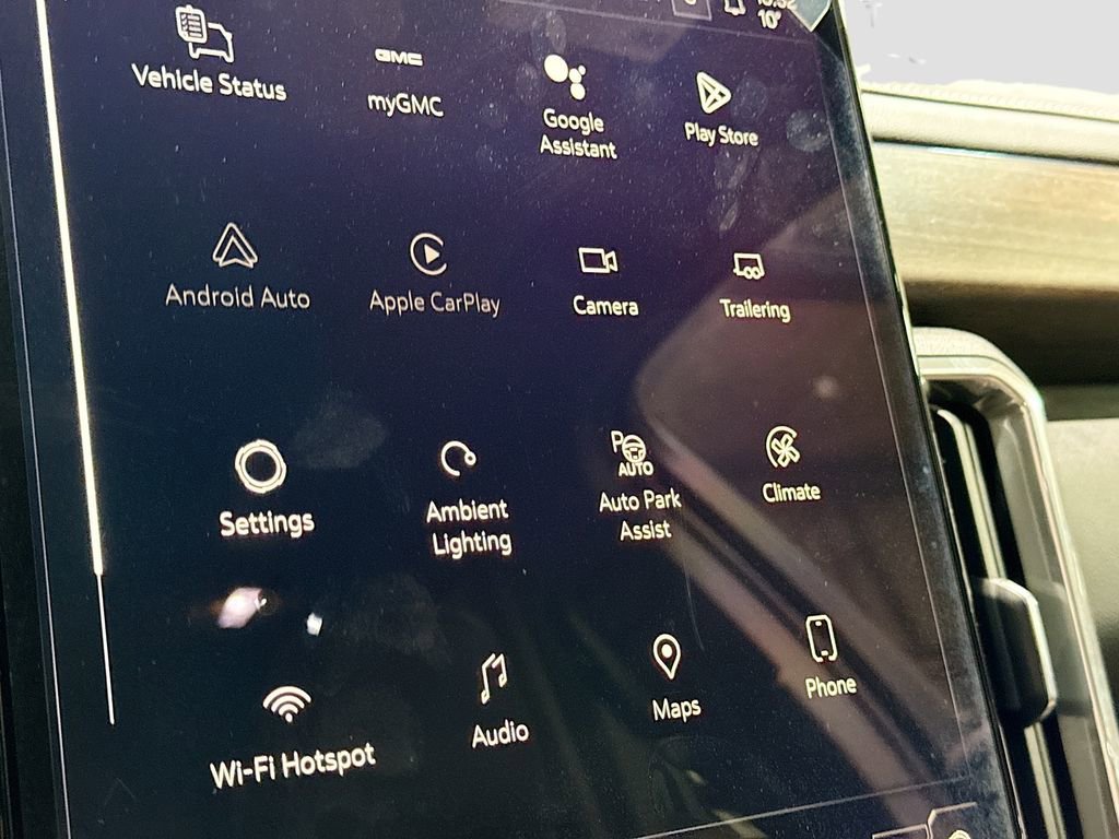 New 2026 GMC Acadia Denali Ultimate w/ LPO, Floor Liner Package image 15