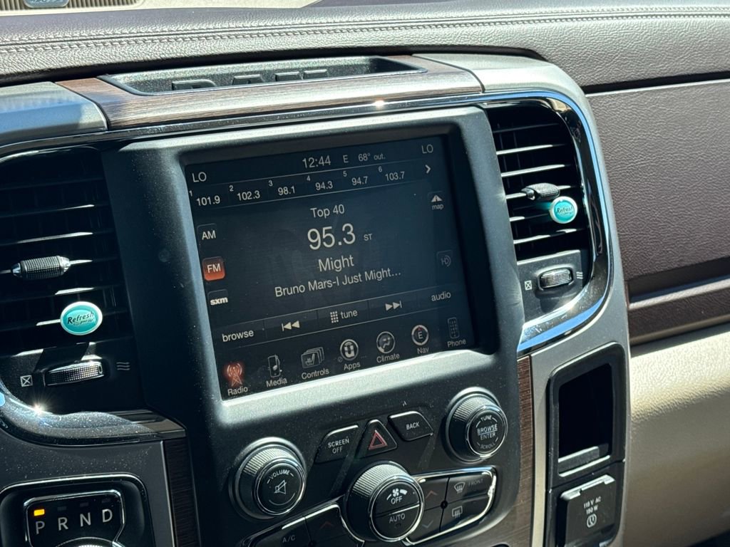 Used 2017 RAM 1500 Laramie w/ Convenience Group image 18