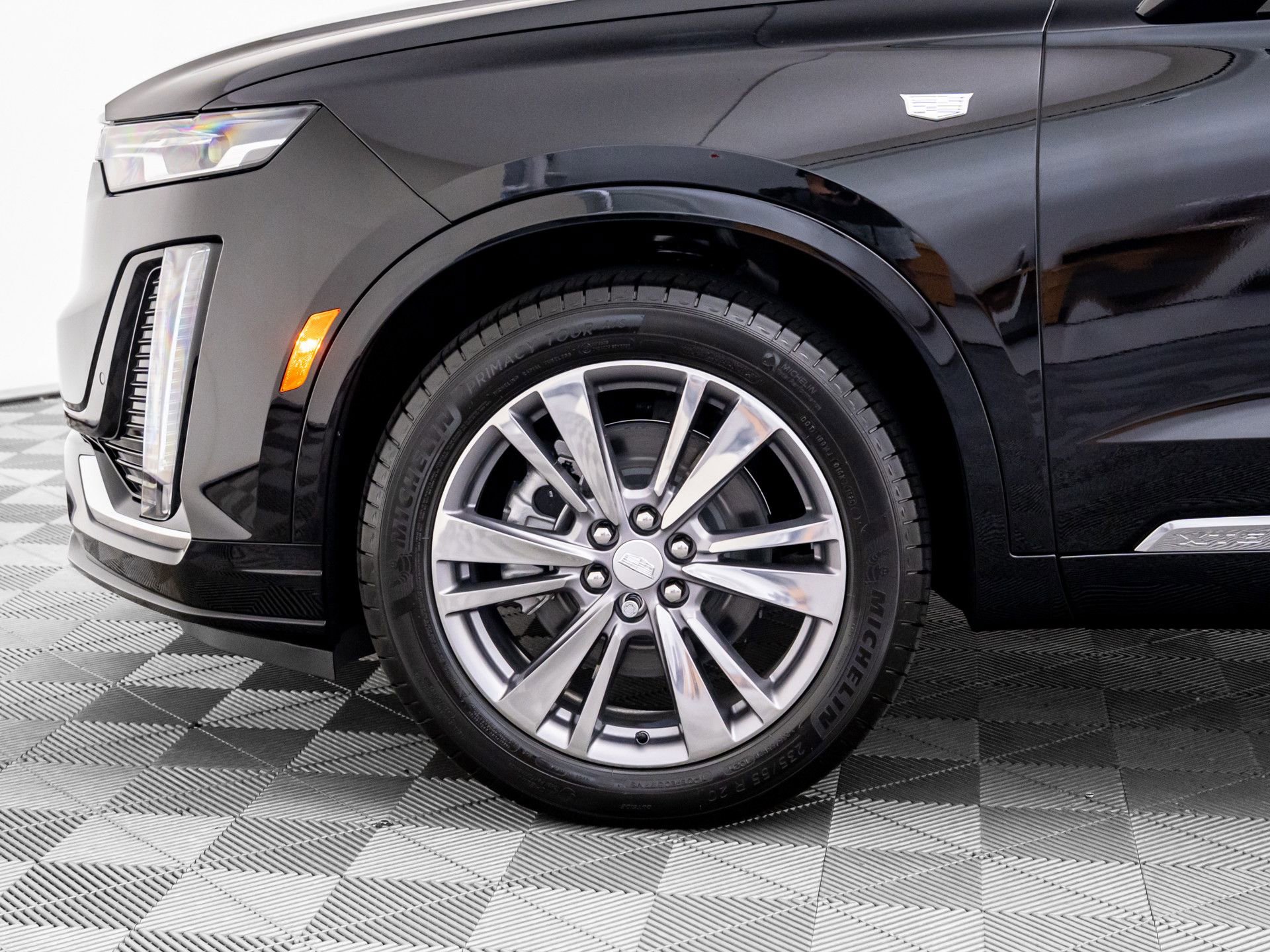 New 2025 Cadillac XT6 Premium Luxury image 33