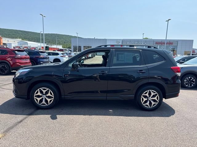 Used 2024 Subaru Forester Premium AWD/4WD image 8