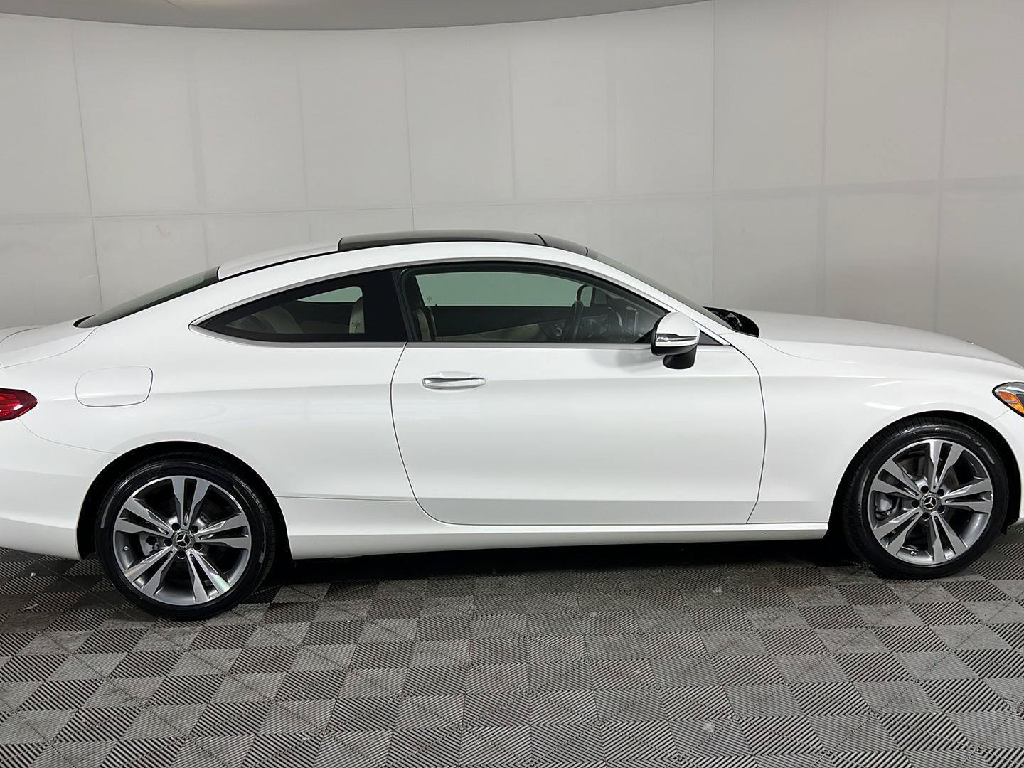 Used 2017 Mercedes-Benz C 300 4MATIC Coupe image 18