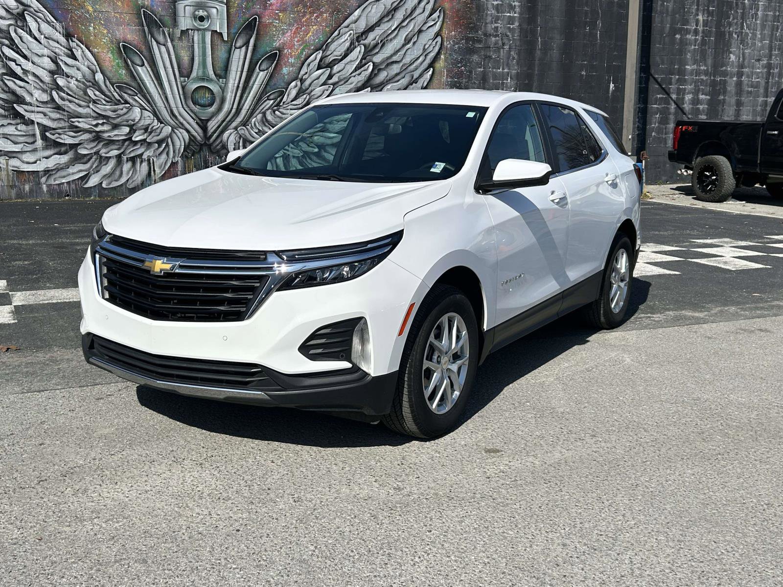 Used 2024 Chevrolet Equinox LT image 7