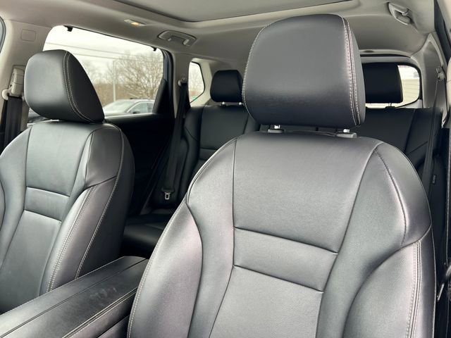 Used 2024 Nissan Rogue SL w/ SL Premium Package image 12