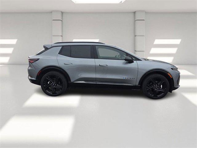 Certified 2024 Chevrolet Equinox EV RS image 6