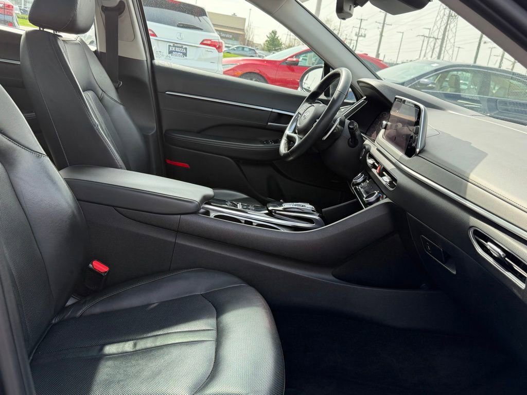 Used 2020 Hyundai Sonata Limited FWD image 17