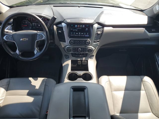 Used 2020 Chevrolet Suburban LT AWD/4WD image 14