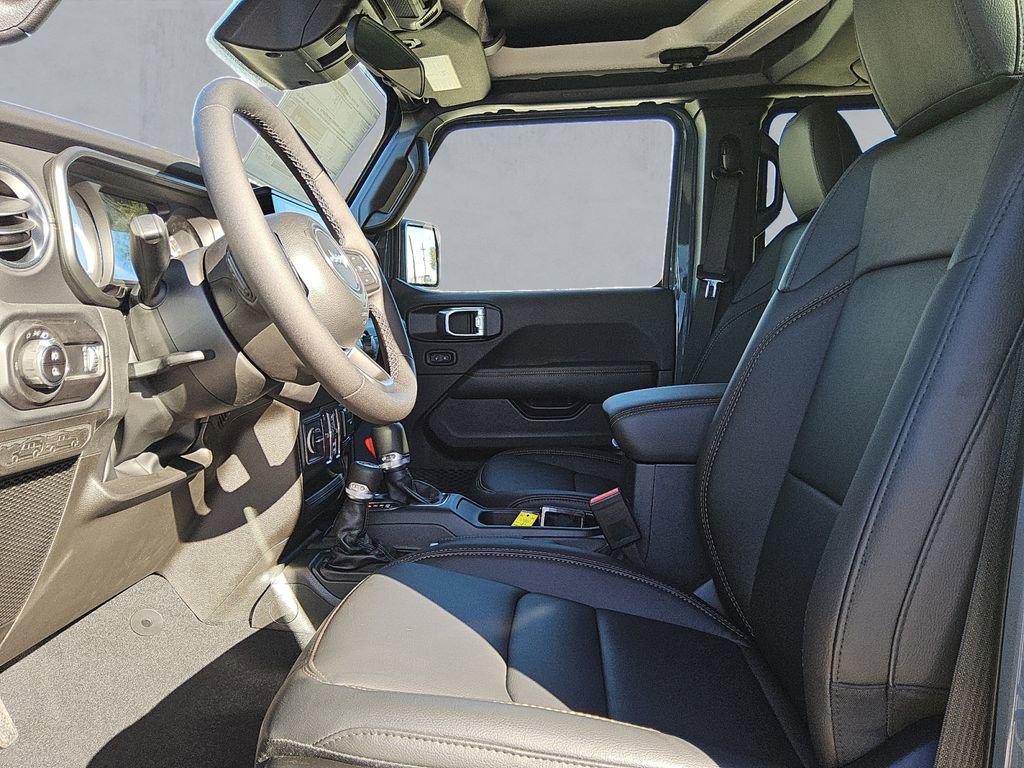 New 2026 Jeep Gladiator Sport S image 9