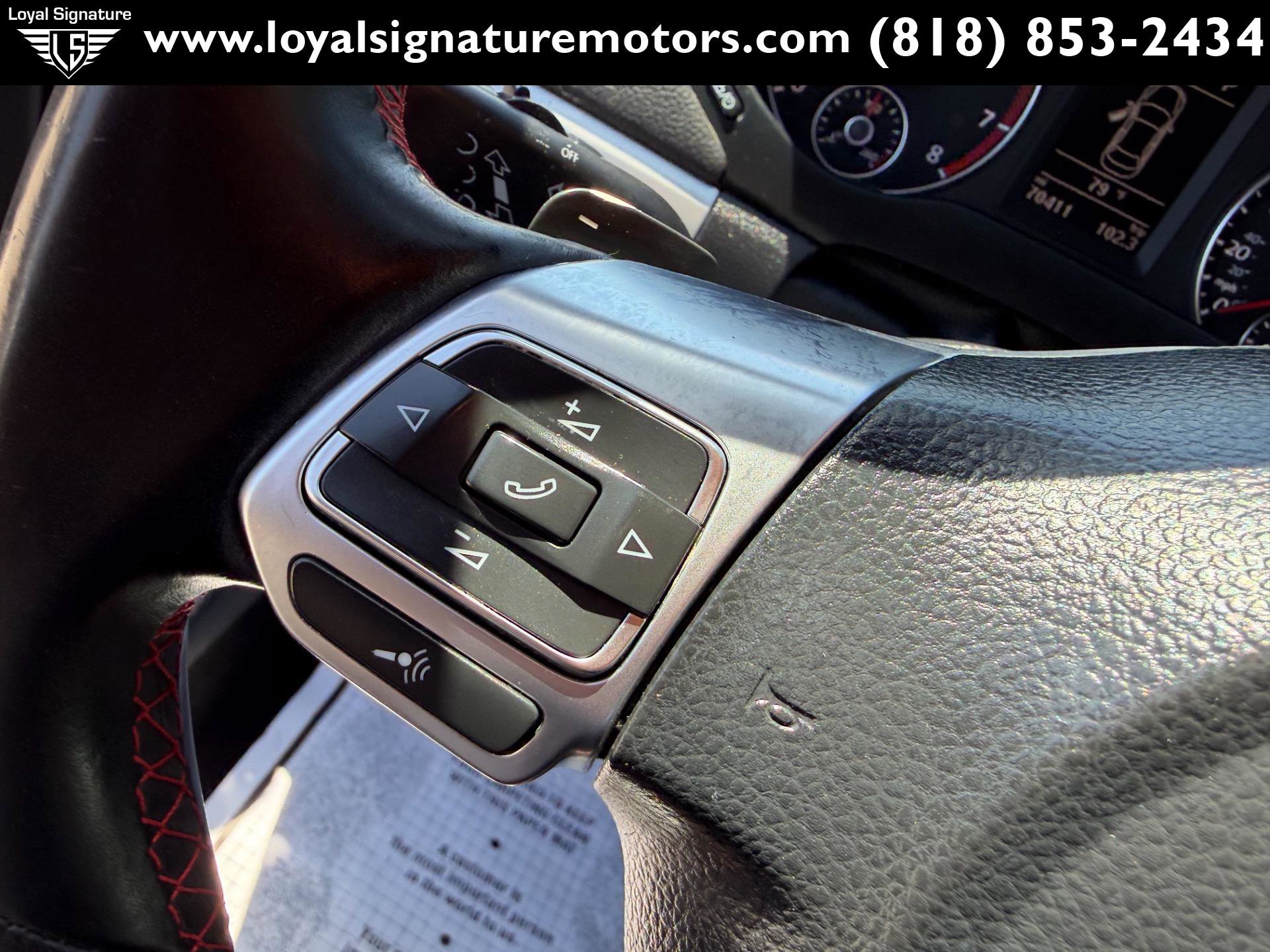 Used 2013 Volkswagen Jetta GLI FWD image 30