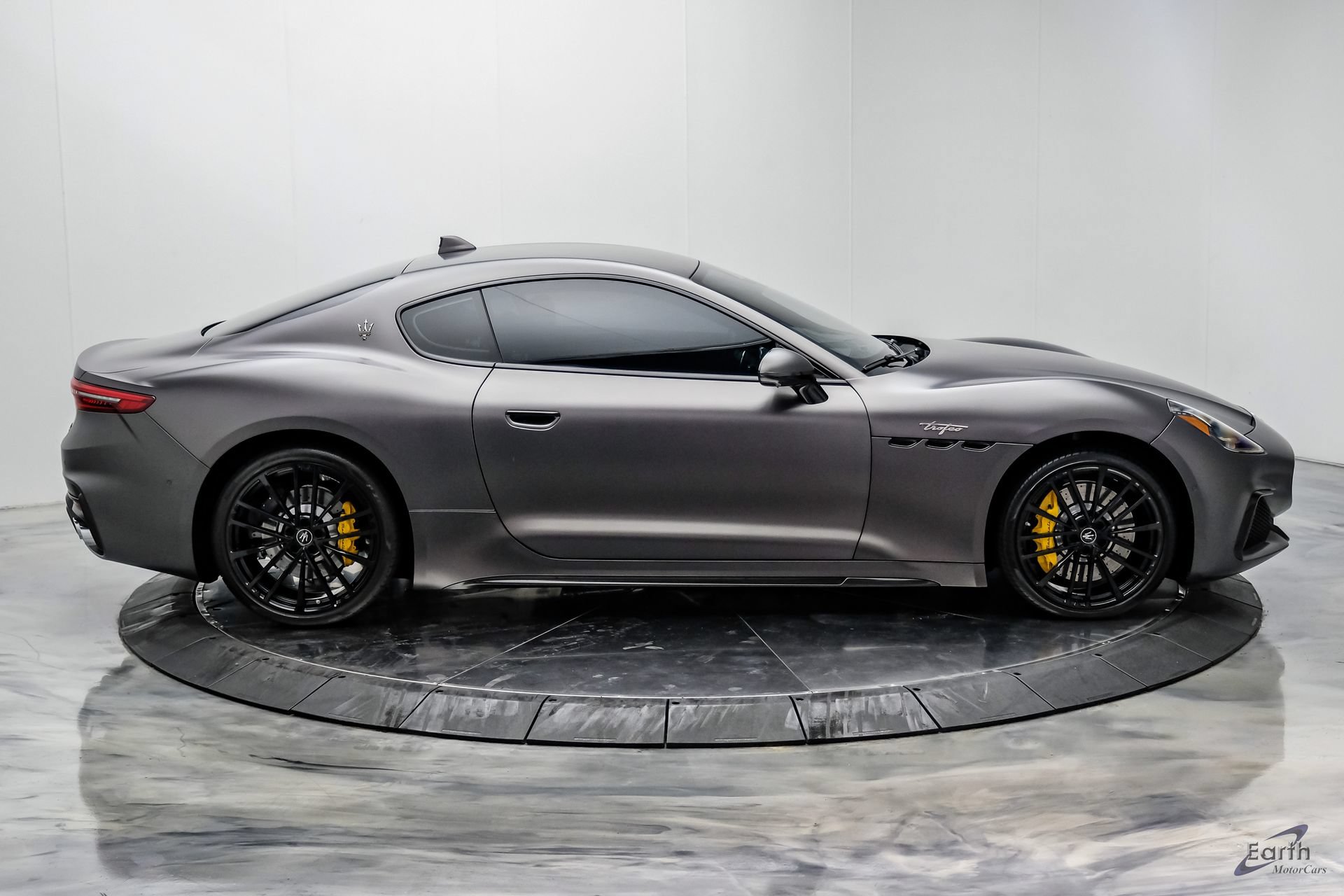 Used 2024 Maserati GranTurismo Trofeo AWD/4WD image 25