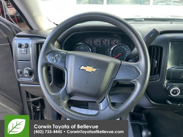 Used 2018 Chevrolet Silverado 1500 Custom w/ Custom Value Package AWD/4WD image 22