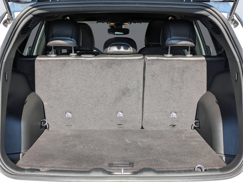 Used 2025 Jeep Compass Latitude image 12