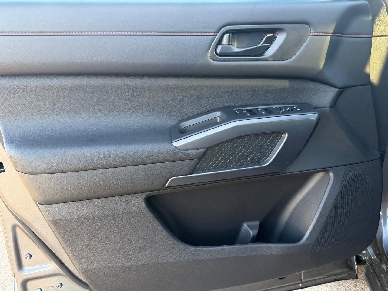 New 2026 Nissan Pathfinder Rock Creek image 17