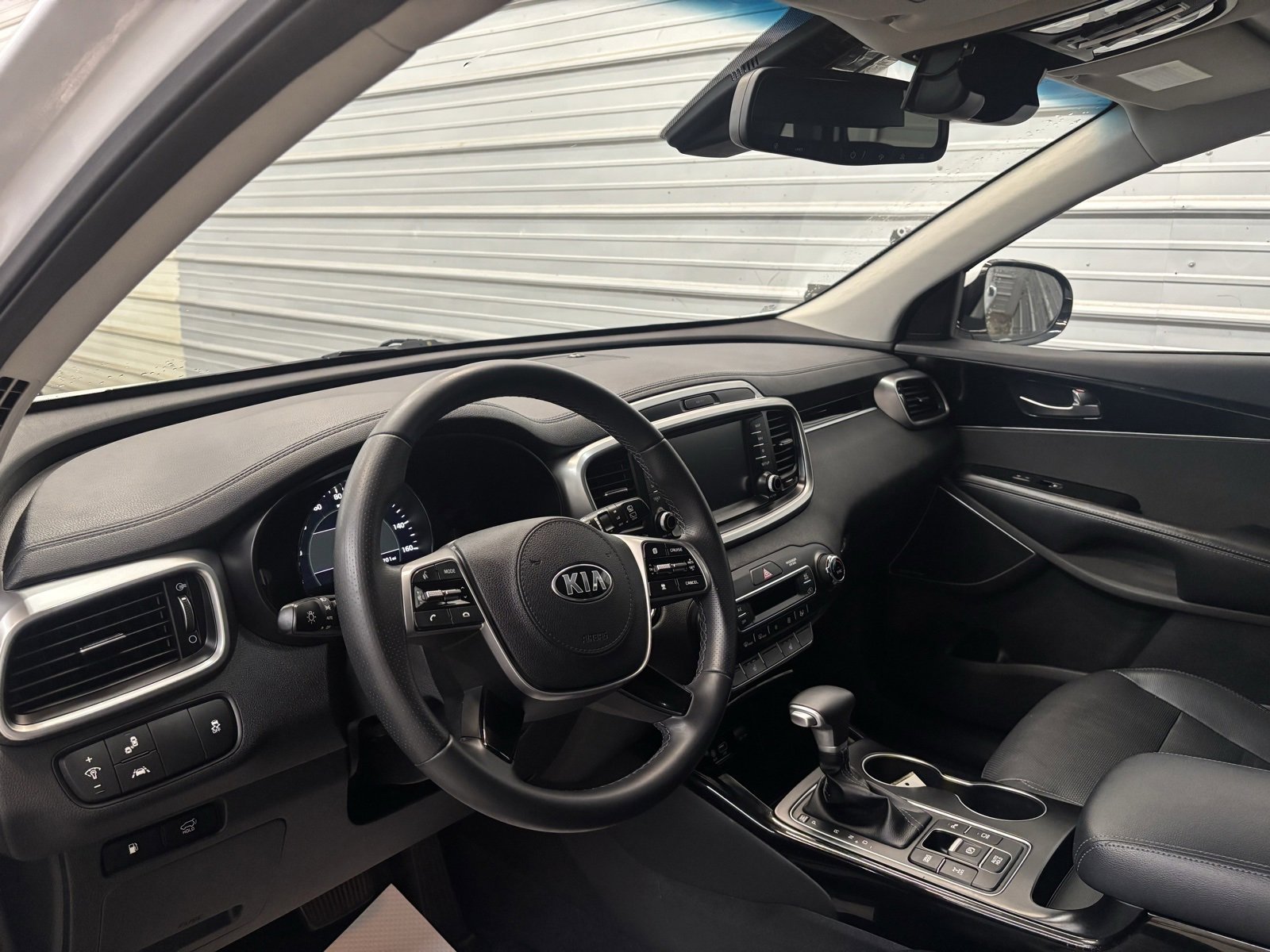 Used 2020 Kia Sorento SX image 12