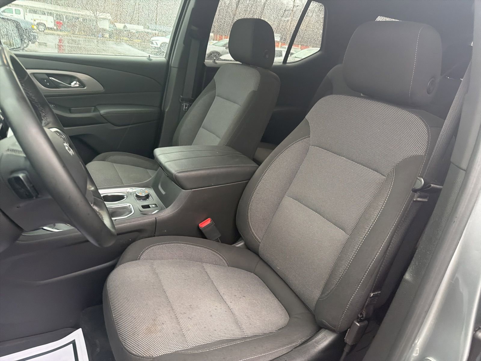 Used 2023 Chevrolet Traverse LT w/ Midnight/Sport Edition image 23