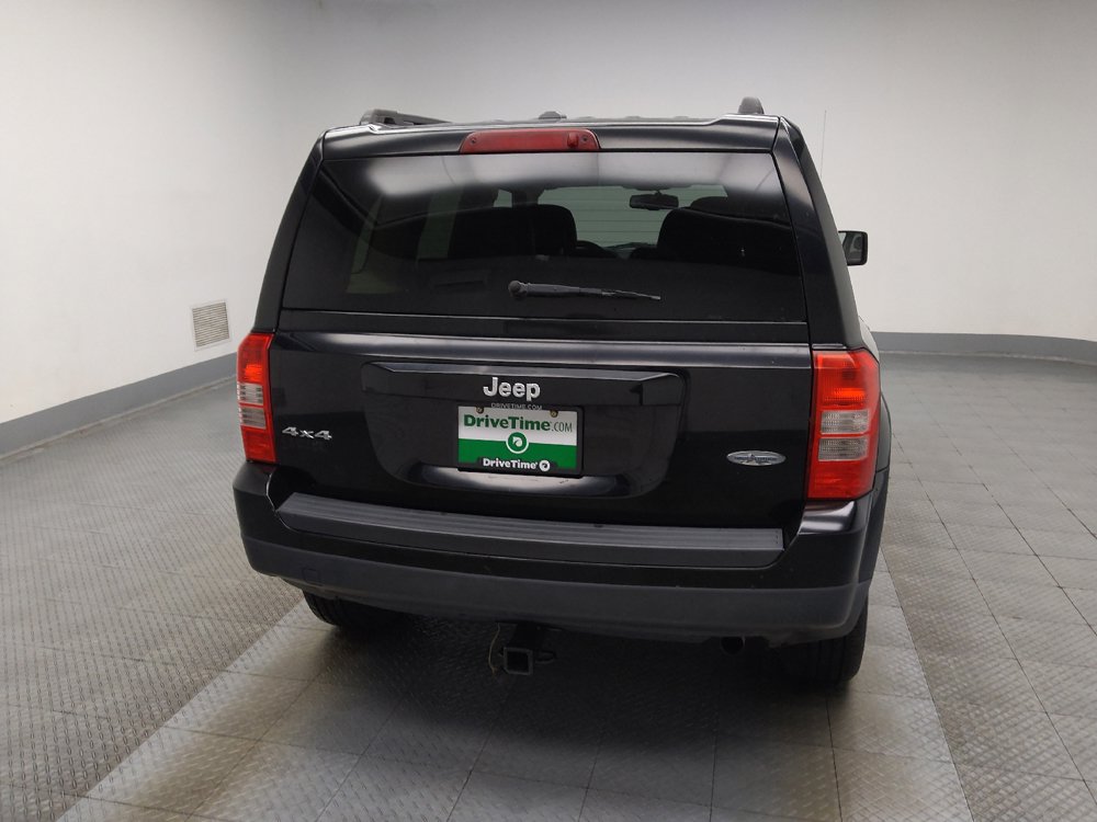 Used 2015 Jeep Patriot High Altitude AWD/4WD image 7