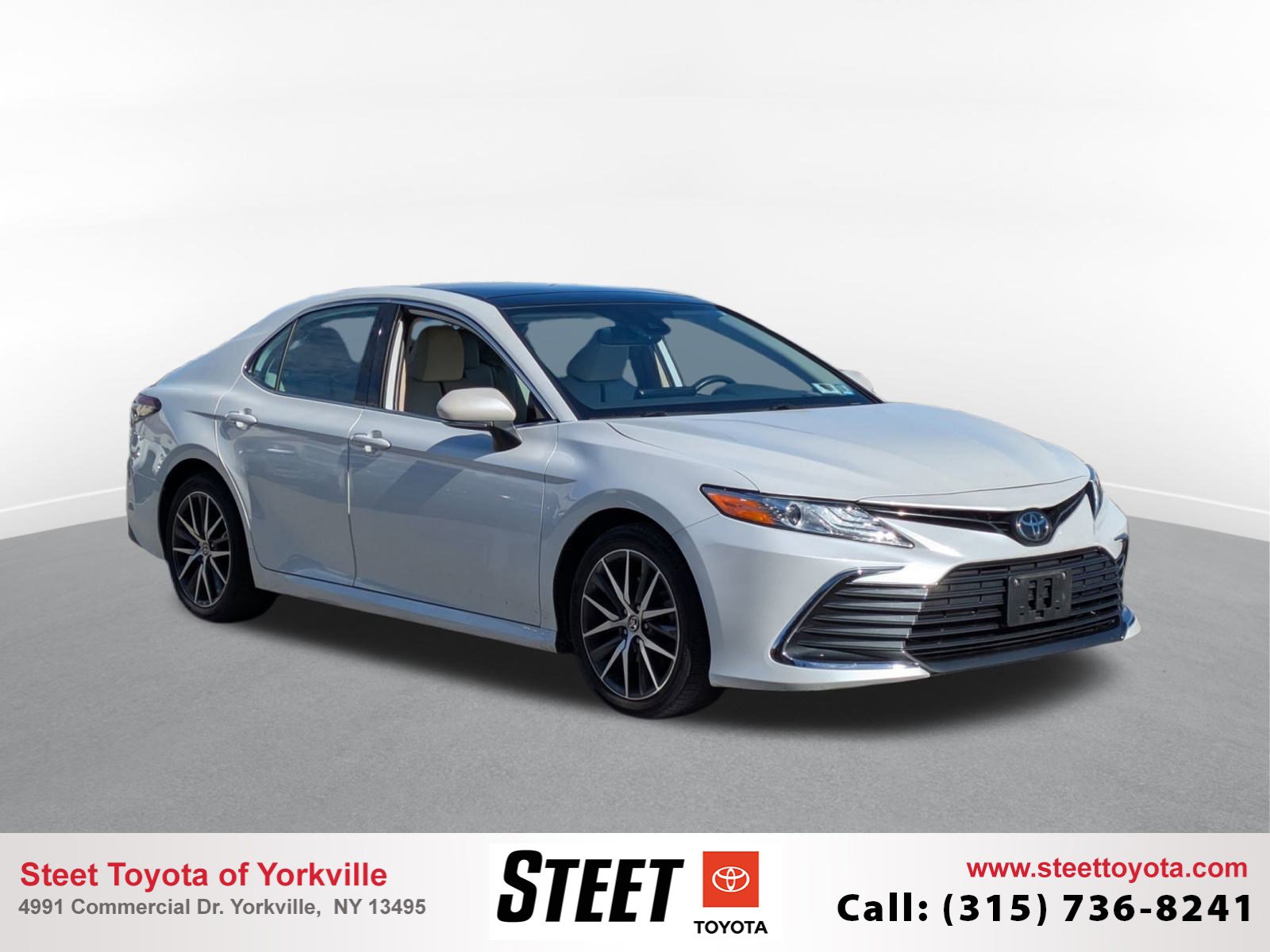 Used 2022 Toyota Camry XLE