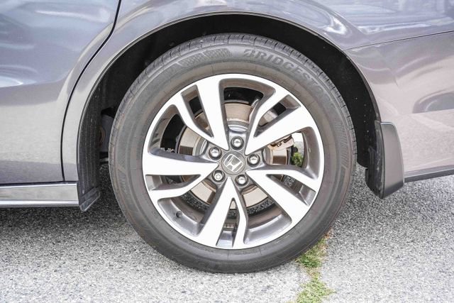 Certified 2024 Honda Odyssey Touring image 14