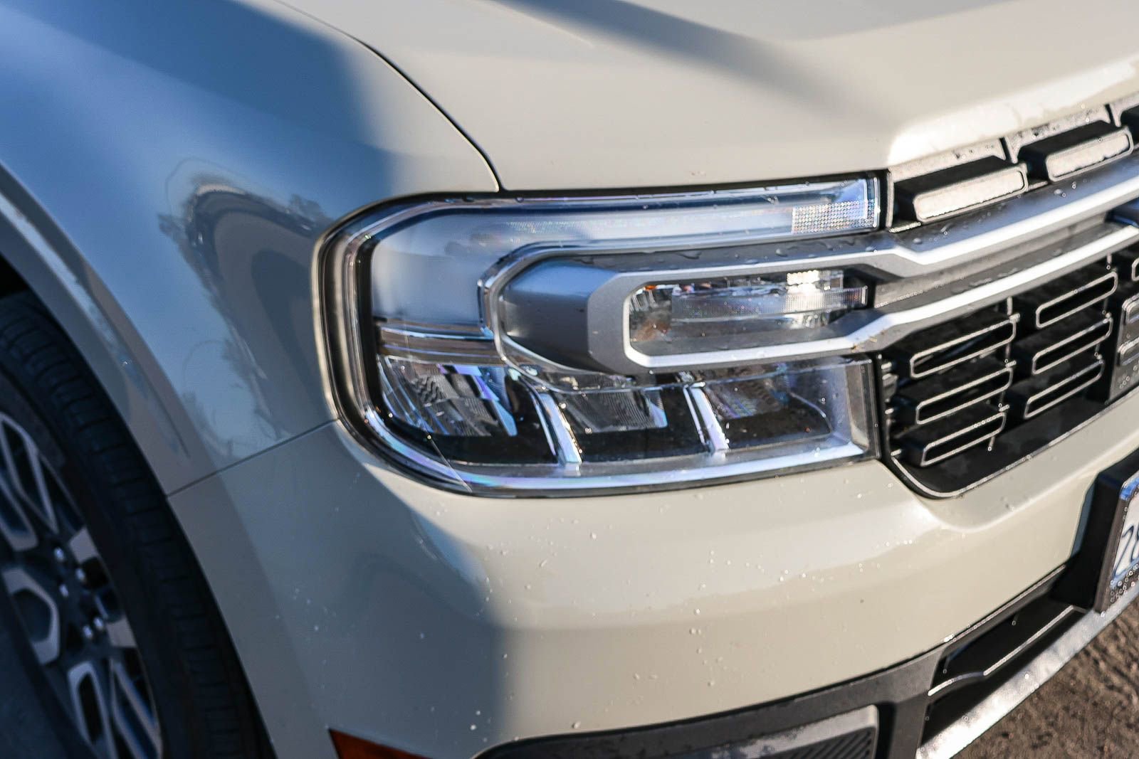 Used 2024 Ford Maverick Lariat w/ 4K Tow Package image 15