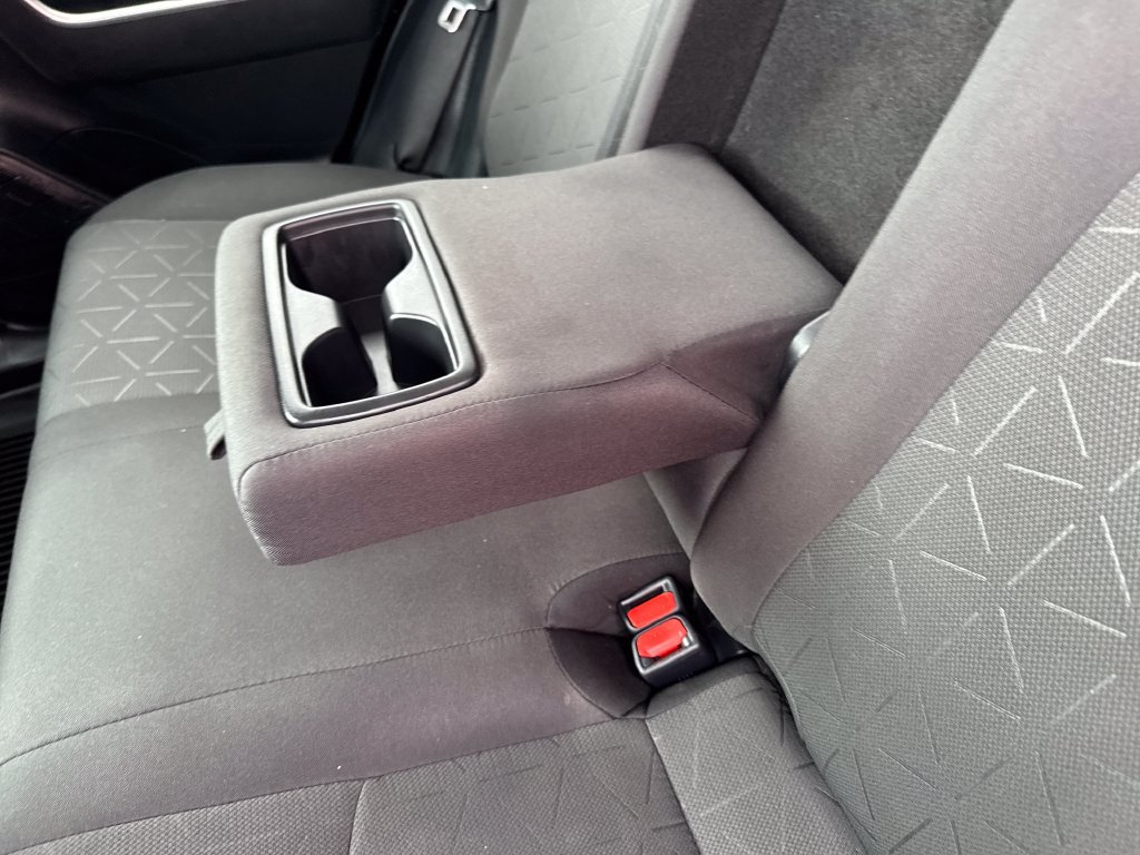 Used 2024 Toyota RAV4 XLE AWD/4WD image 36
