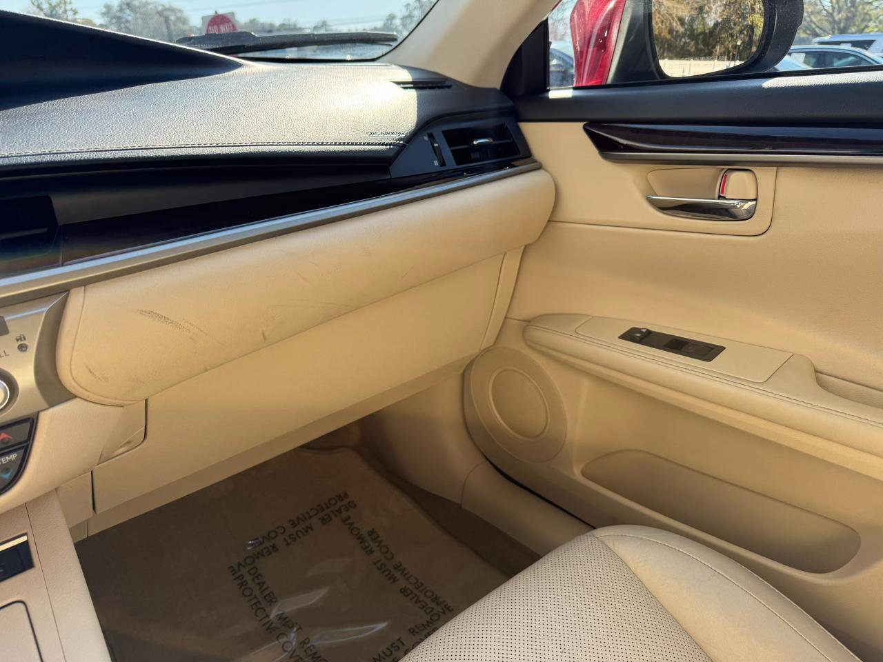 Used 2014 Lexus ES 350 w/ Luxury Package FWD image 28