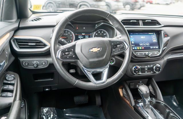 Used 2023 Chevrolet TrailBlazer ACTIV w/ Sun and Liftgate Package FWD image 15