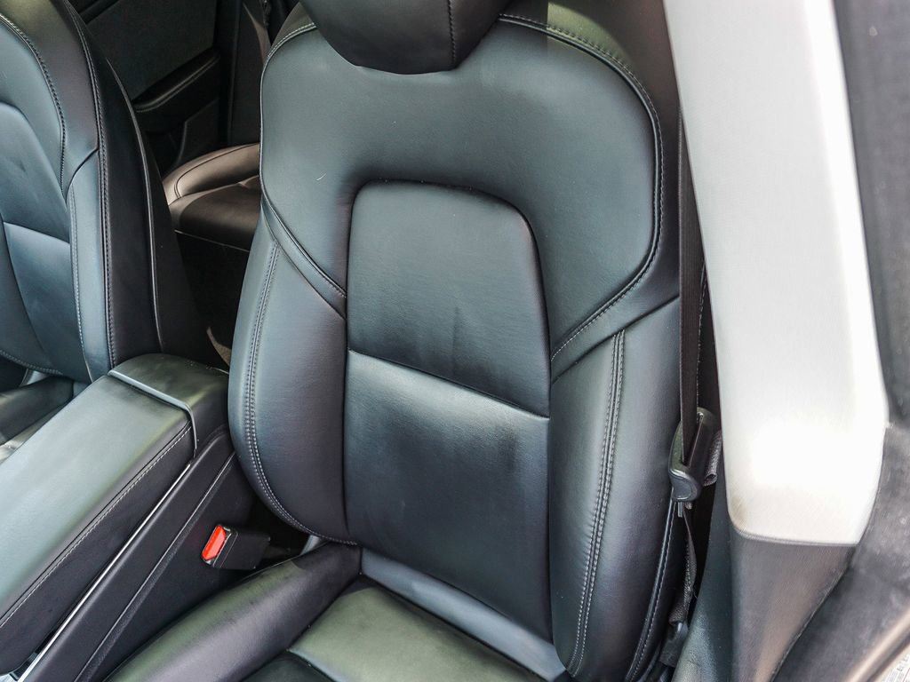 Used 2018 Tesla Model 3 Long Range RWD image 20