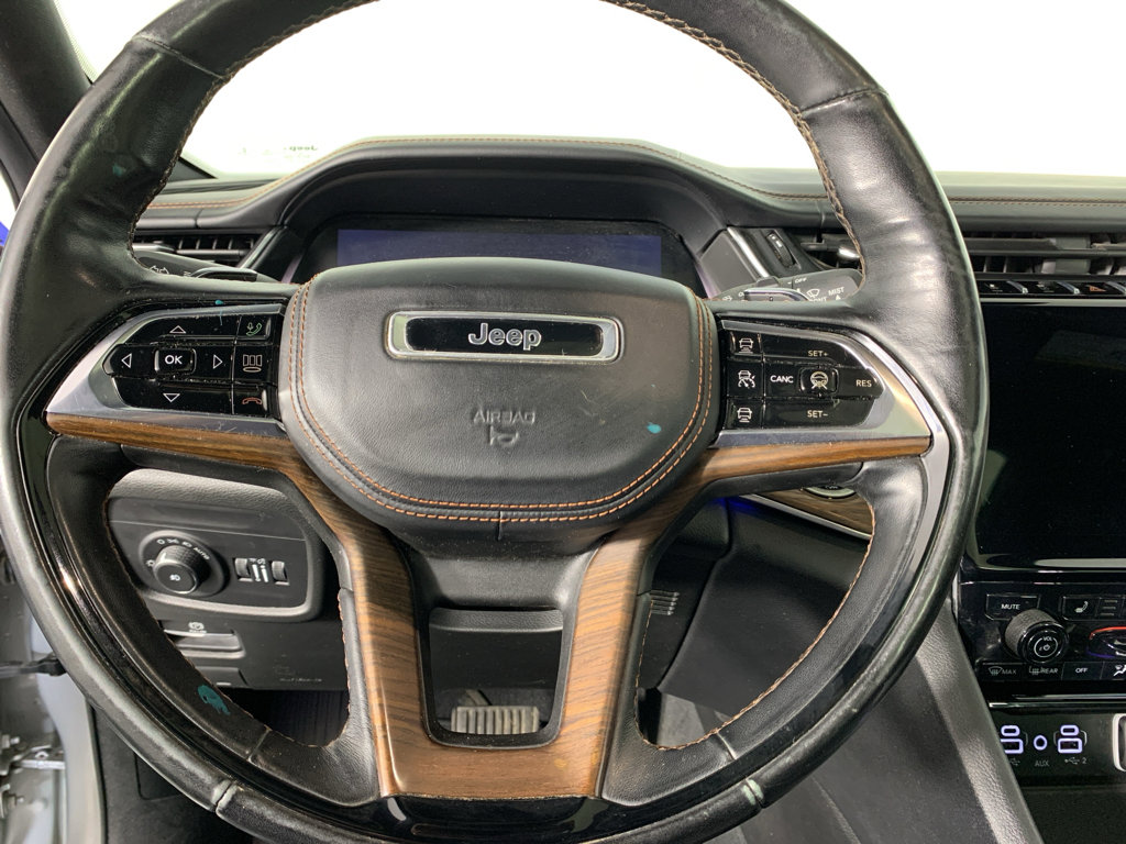 Used 2021 Jeep Grand Cherokee L Summit w/ Advanced Protech Group IV image 21