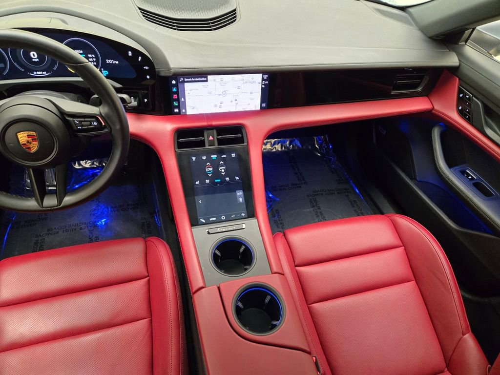 Used 2021 Porsche Taycan 4S w/ Premium Package image 22