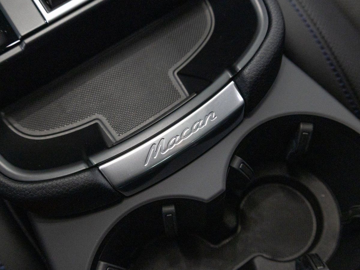 New 2026 Porsche Macan Turbo image 16