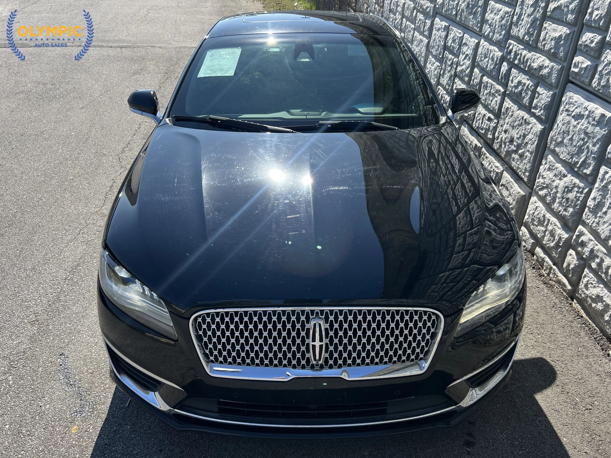 Used 2017 Lincoln MKZ Reserve w/ Technology Package image 2