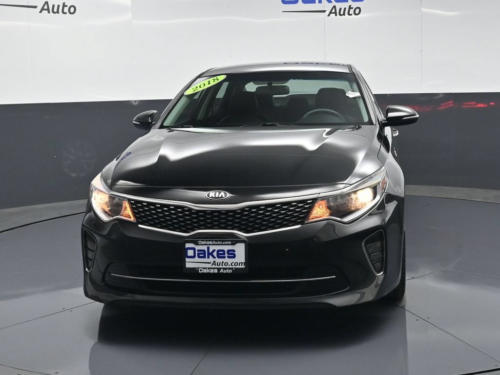 Used 2018 Kia Optima S FWD image 2