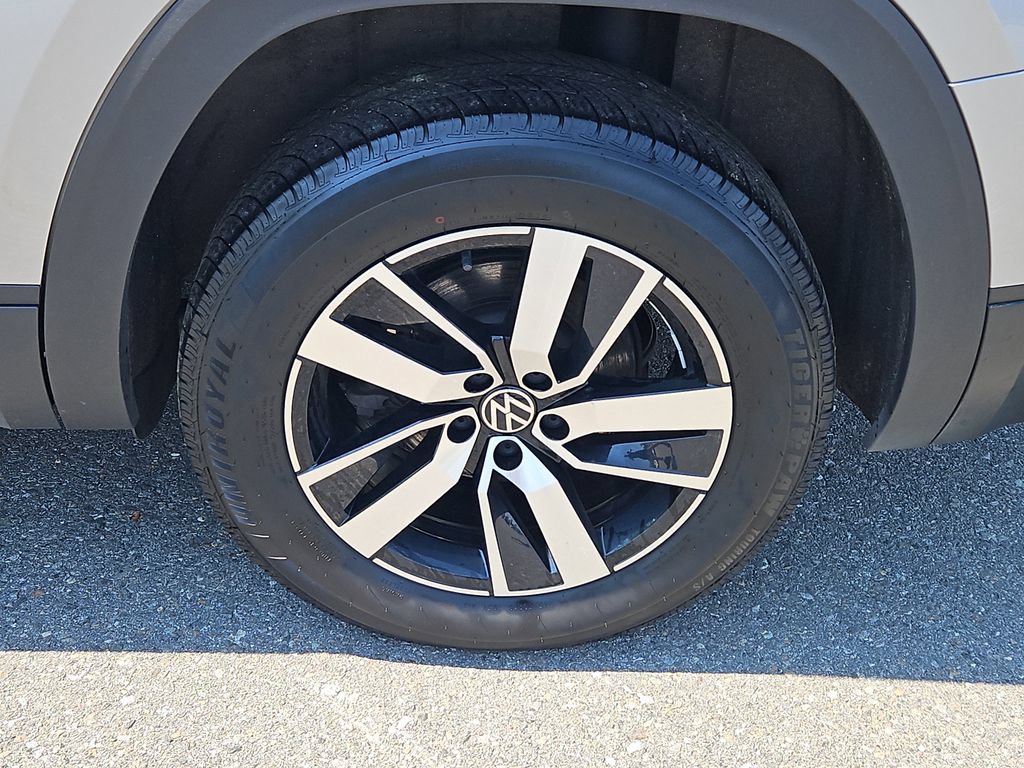 Used 2022 Volkswagen Atlas SE AWD/4WD image 8
