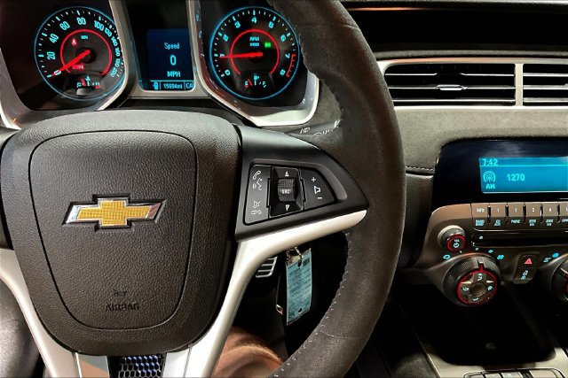Used 2015 Chevrolet Camaro Z/28 RWD image 11