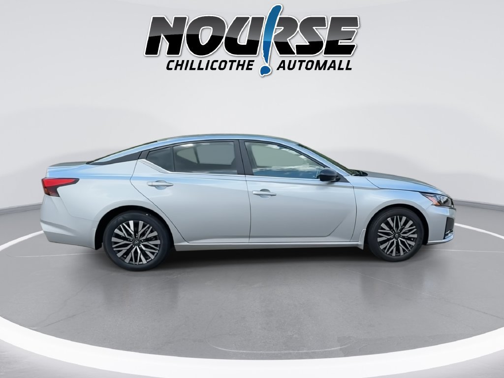 New 2026 Nissan Altima 2.5 SV FWD image 9