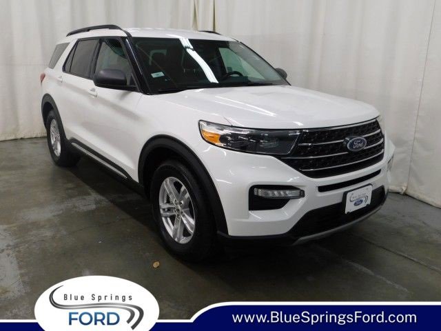 Used 2022 Ford Explorer XLT w/ Equipment Group 202A image 1
