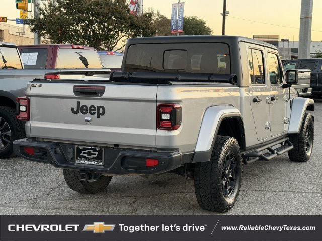 Used 2021 Jeep Gladiator Sport AWD/4WD image 4