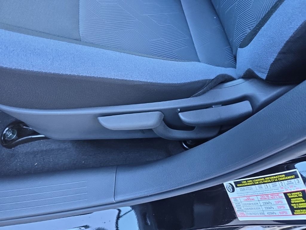 New 2025 Nissan Versa SV w/ Trunk Package image 16