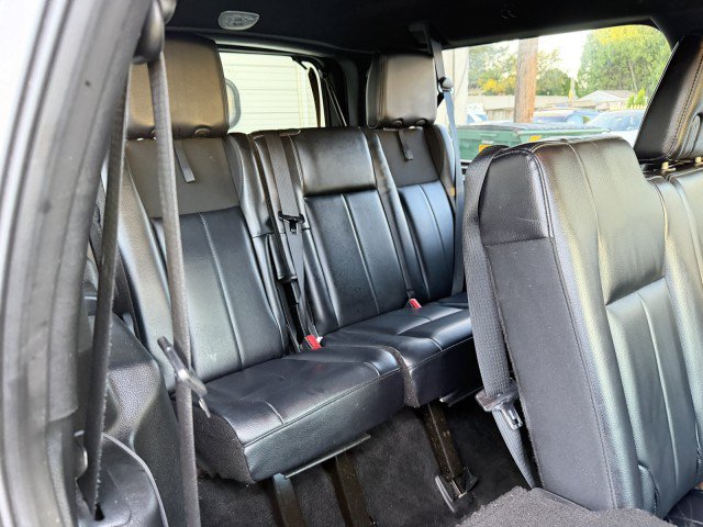 Used 2017 Ford Expedition EL XLT w/ Equipment Group 202A AWD/4WD image 15