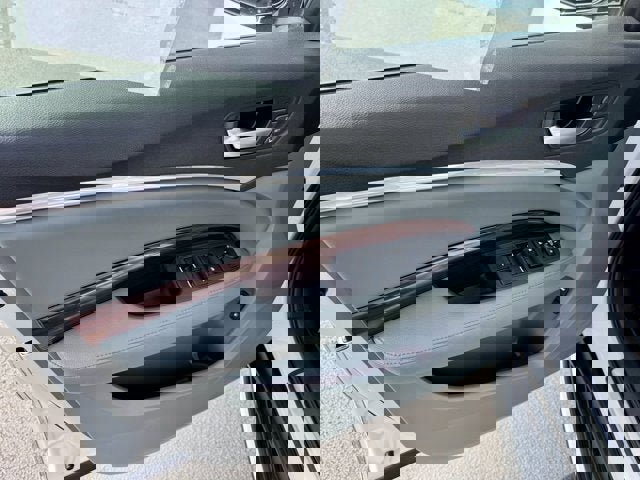 Used 2015 Acura MDX SH-AWD w/ Tech & Entertainment image 25