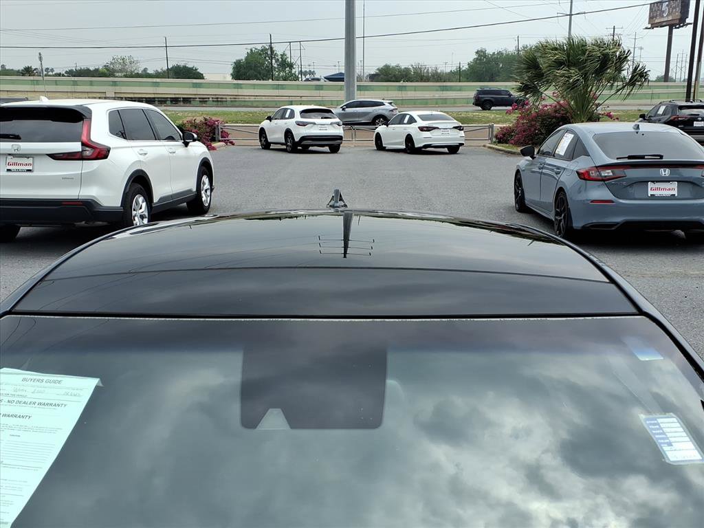 Used 2020 Hyundai Veloster Turbo FWD image 10