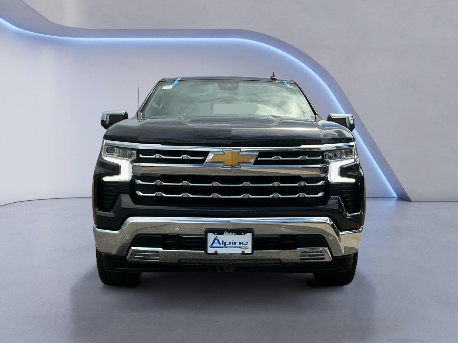 Used 2023 Chevrolet Silverado 1500 LTZ w/ LTZ Premium Package AWD/4WD image 8