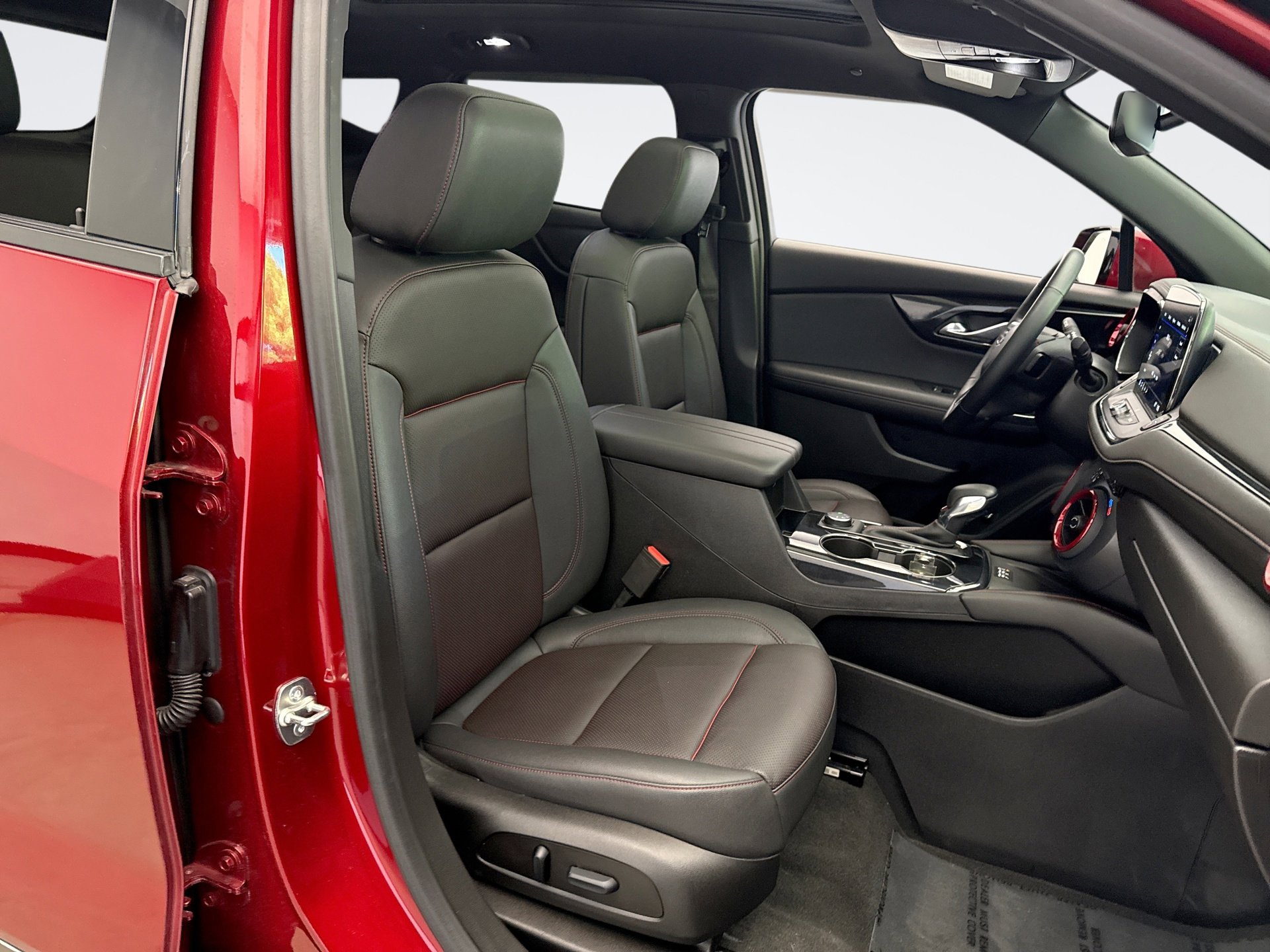 Used 2024 Chevrolet Blazer RS image 17