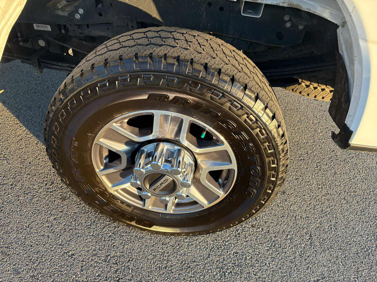 Used 2023 Ford F350 Lariat image 59