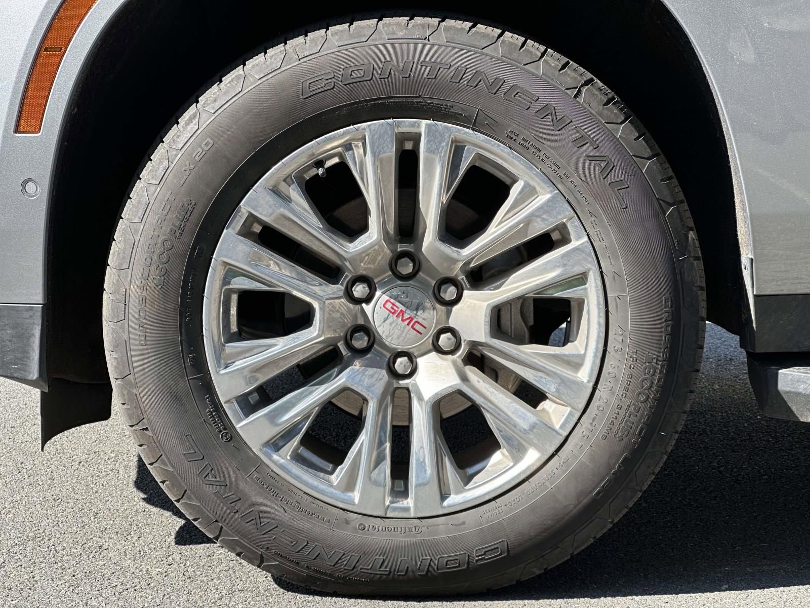 Certified 2025 GMC Yukon Denali AWD/4WD image 7