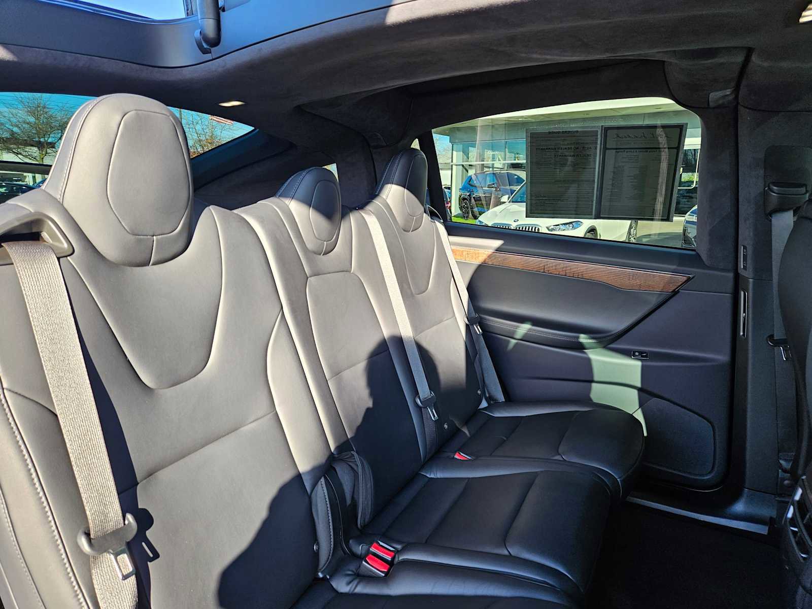 Used 2020 Tesla Model X Long Range image 15