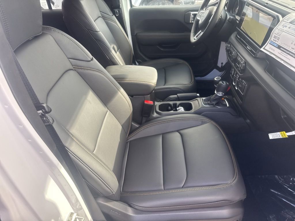 New 2025 Jeep Wrangler Sahara image 44